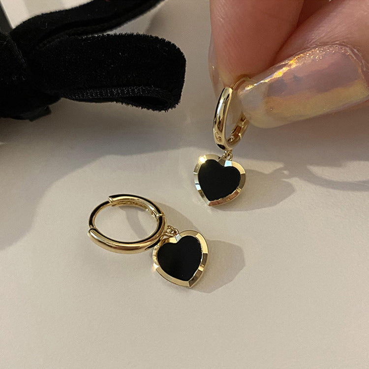 Black Heart Temperamental Earrings