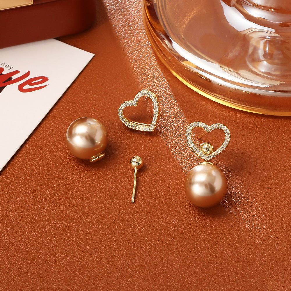 Classic Heart Pearl Stud Earrings Fashionable And Elegant
