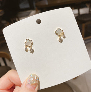 Small Exquisite Korean Earrings Cold Style