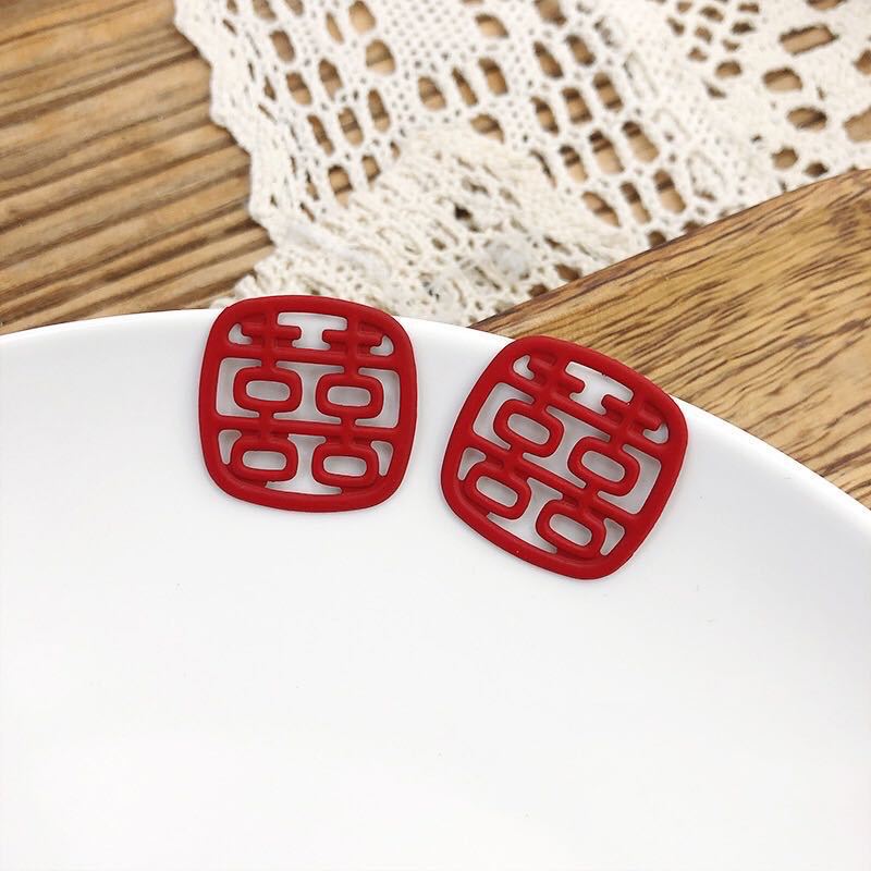 Small Exquisite Korean Earrings Cold Style