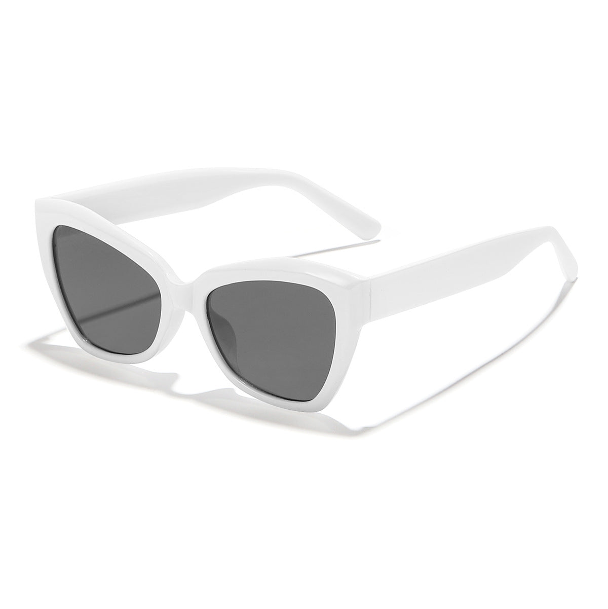 Polygon Large Frame Showing Face Small Sunglasses