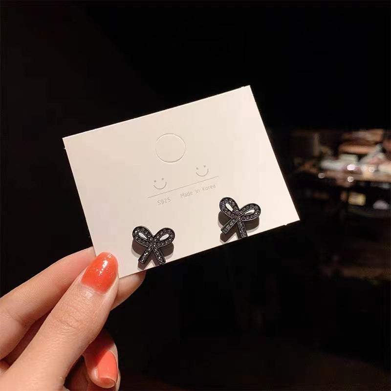 Small Exquisite Korean Earrings Cold Style