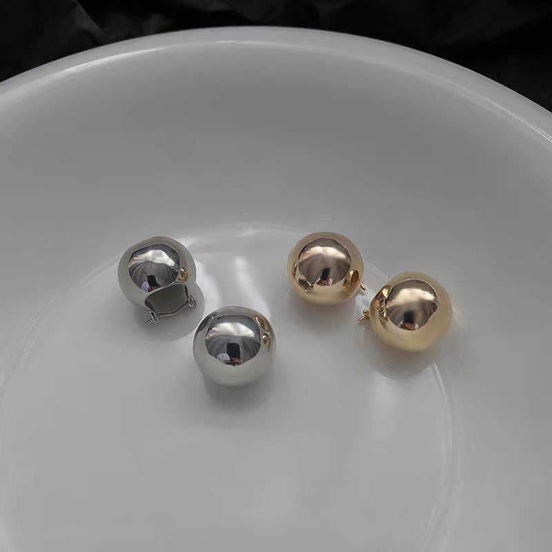 Women's Metal Ball Stud Simple Earrings