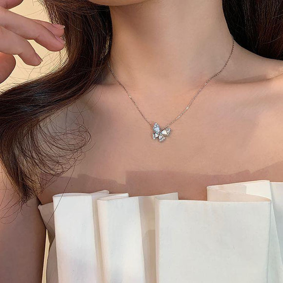 Zircon Butterfly Necklace Simple All-match Necklace Fashion Temperament Clavicle Chain